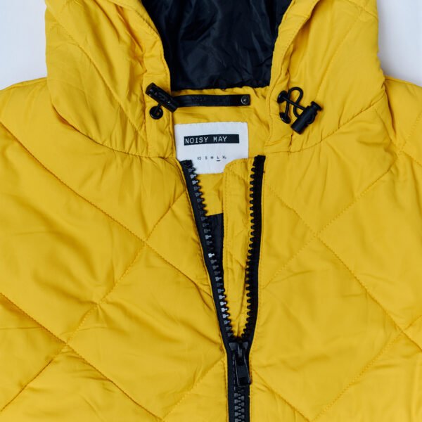 جاكيت "NOISY MAY" المبطّن