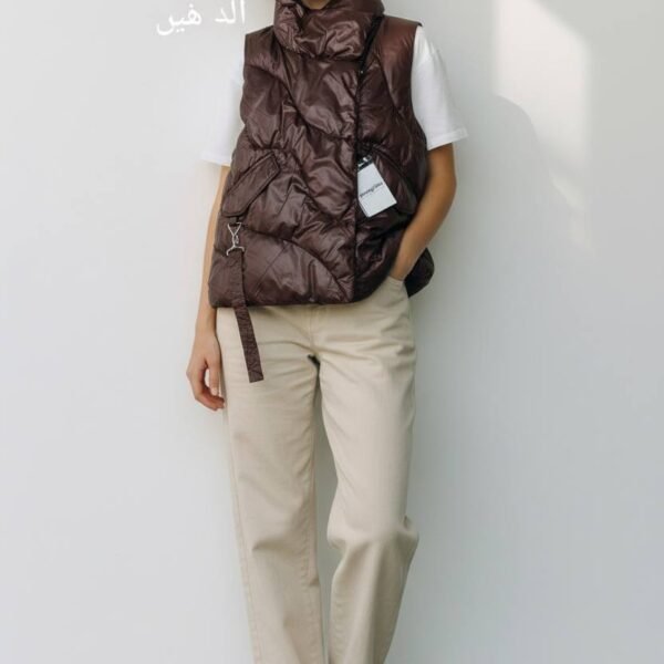 "فيست" (Puffer Vest) بلون بني شوكولاتة لامع (Shiny Brown)